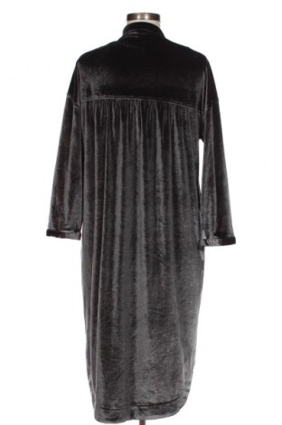 Kleid Iben, Größe S, Farbe Grau, Preis 36,74 €
