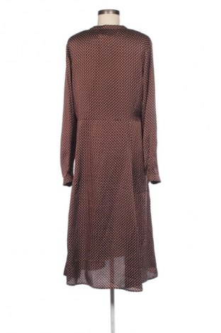 Φόρεμα Ichi, Μέγεθος M, Χρώμα Καφέ, Τιμή 16,33 €