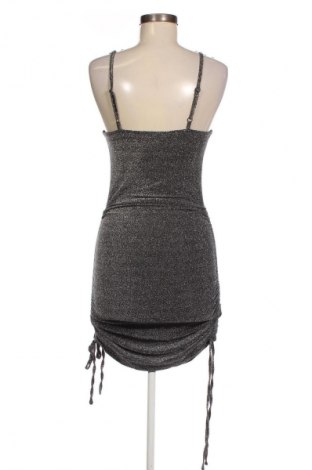 Φόρεμα Jennyfer, Μέγεθος S, Χρώμα Ασημί, Τιμή 11,86 €