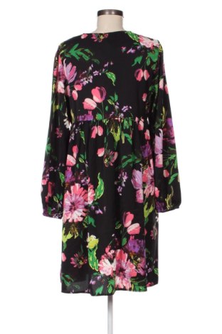 Φόρεμα Mamalicious, Μέγεθος M, Χρώμα Πολύχρωμο, Τιμή 19,18 €