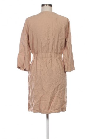 Kleid Melting Stockholm, Größe M, Farbe Beige, Preis € 12,99