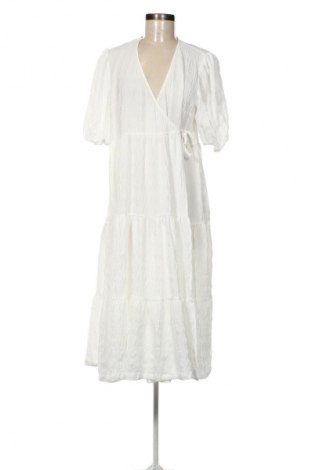 Kleid Monki, Größe XL, Farbe Weiß, Preis 19,18 €