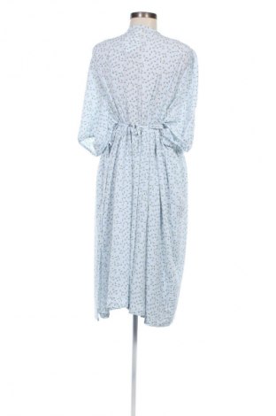 Kleid Monki, Größe XXL, Farbe Mehrfarbig, Preis 23,97 €