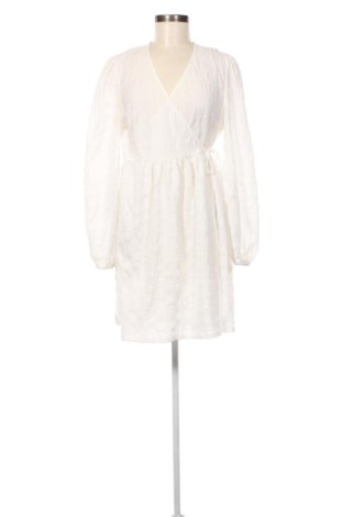 Φόρεμα Monki, Μέγεθος L, Χρώμα Λευκό, Τιμή 19,18 €