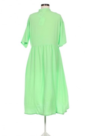 Kleid Monki, Größe M, Farbe Grün, Preis € 15,98