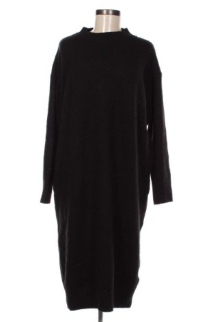 Kleid Monki, Größe L, Farbe Schwarz, Preis 18,79 €