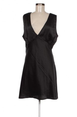 Kleid Nasty Gal, Größe XL, Farbe Schwarz, Preis 33,40 €