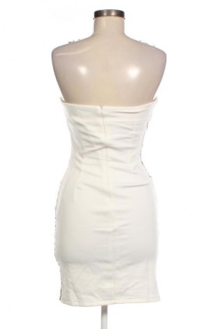 Rochie Nikka, Mărime M, Culoare Alb, Preț 190,79 Lei