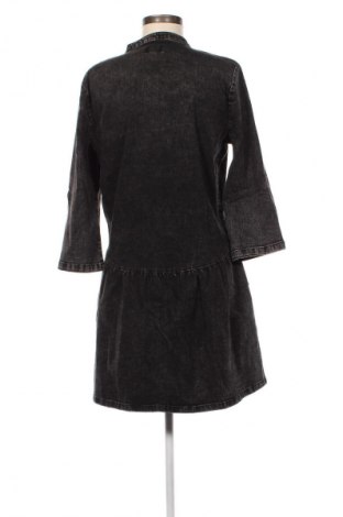 Φόρεμα ONLY, Μέγεθος L, Χρώμα Μαύρο, Τιμή 17,58 €