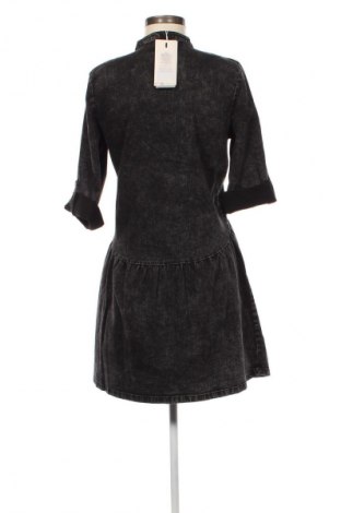 Φόρεμα ONLY, Μέγεθος M, Χρώμα Μαύρο, Τιμή 17,58 €