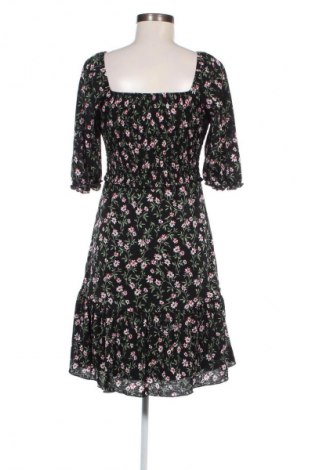 Kleid ONLY, Größe XS, Farbe Mehrfarbig, Preis 14,38 €