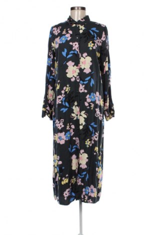 Kleid ONLY, Größe M, Farbe Mehrfarbig, Preis € 17,39