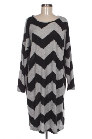 Kleid ONLY Carmakoma, Größe XL, Farbe Mehrfarbig, Preis € 18,37