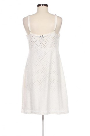 Kleid Pieces, Größe XL, Farbe Weiß, Preis 18,22 €