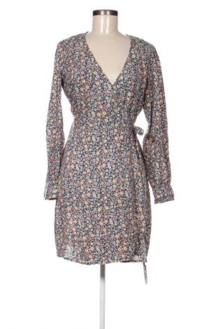 Φόρεμα Pieces, Μέγεθος S, Χρώμα Πολύχρωμο, Τιμή 15,98 €
