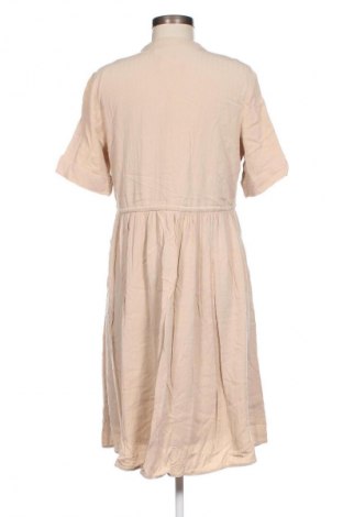 Kleid Pieces, Größe M, Farbe Beige, Preis 13,80 €