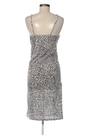 Φόρεμα Pretty Little Thing, Μέγεθος M, Χρώμα Πολύχρωμο, Τιμή 9,96 €