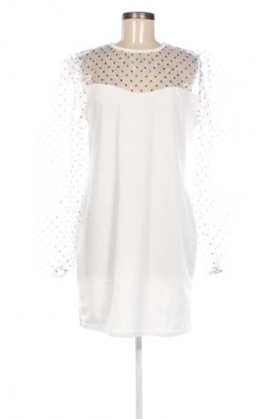 Kleid Pretty Little Thing, Größe XXL, Farbe Weiß, Preis 22,52 €
