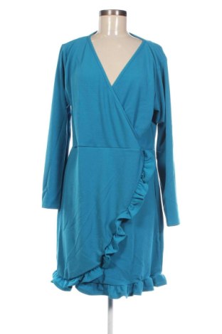 Kleid Pretty Little Thing, Größe XXL, Farbe Blau, Preis 23,71 €