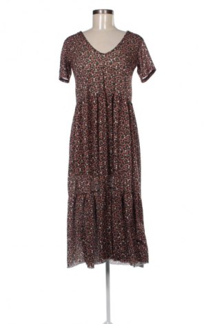 Šaty  Pull&Bear, Velikost S, Barva Vícebarevné, Cena  371,00 Kč
