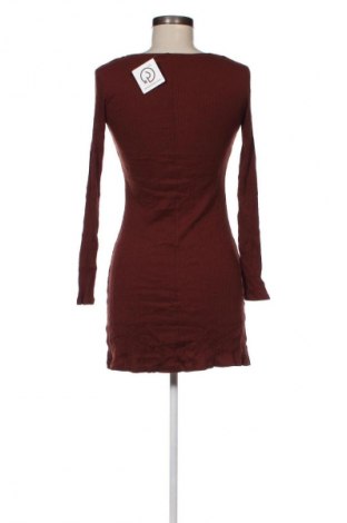 Kleid Pull&Bear, Größe M, Farbe Braun, Preis € 5,49