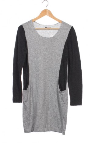 Kleid Qiero!, Größe M, Farbe Grau, Preis 13,12 €