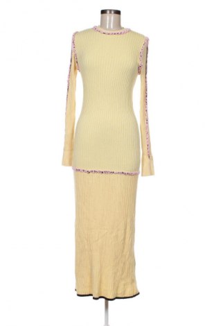 Φόρεμα Reserved, Μέγεθος M, Χρώμα Κίτρινο, Τιμή 17,94 €