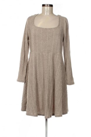 Kleid SHEIN, Größe XL, Farbe Beige, Preis 10,09 €