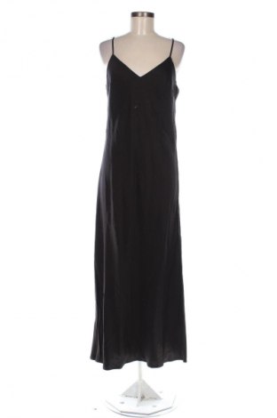 Φόρεμα Selected Femme, Μέγεθος M, Χρώμα Μαύρο, Τιμή 57,55 €