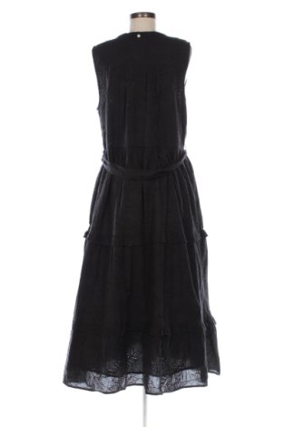 Šaty  Shiwi, Velikost L, Barva Černá, Cena  939,00 Kč