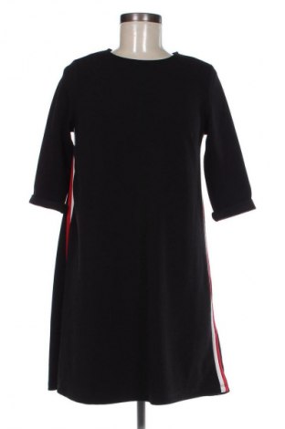 Kleid Stradivarius, Größe S, Farbe Schwarz, Preis € 8,90