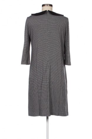 Kleid Su, Größe M, Farbe Grau, Preis 7,96 €