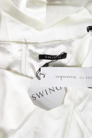 Kleid Swing, Größe S, Farbe Weiß, Preis € 61,80