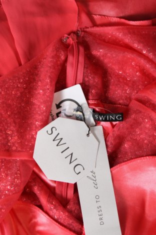 Рокля Swing, Размер M, Цвят Розов, Цена 119,90 лв.