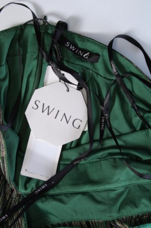 Рокля Swing, Размер M, Цвят Многоцветен, Цена 119,90 лв.