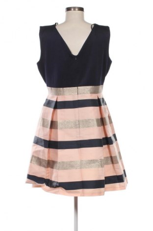 Kleid Swing, Größe XL, Farbe Mehrfarbig, Preis 61,80 €