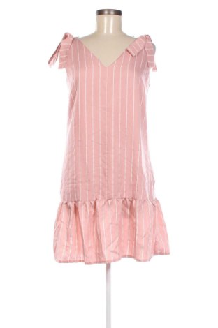 Kleid Trendyol, Größe M, Farbe Rosa, Preis € 30,62