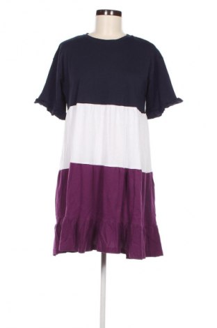 Šaty  Trendyol, Velikost M, Barva Vícebarevné, Cena  861,00 Kč