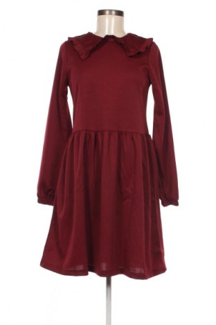 Kleid Trendyol, Größe M, Farbe Rot, Preis € 55,67