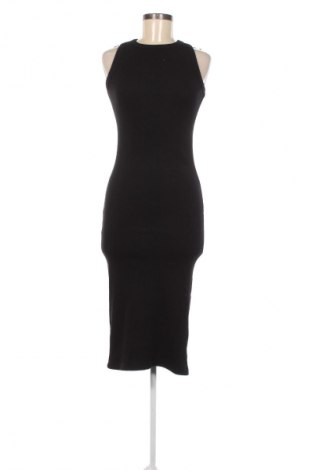 Šaty  Trendyol, Velikost S, Barva Černá, Cena  1 041,00 Kč