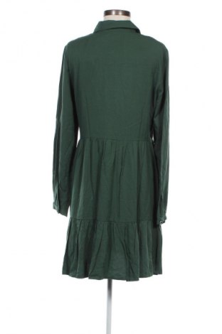 Kleid VILA, Größe M, Farbe Grün, Preis 19,18 €