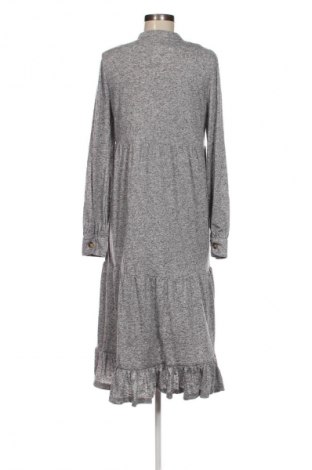 Kleid VILA, Größe M, Farbe Grau, Preis 13,01 €