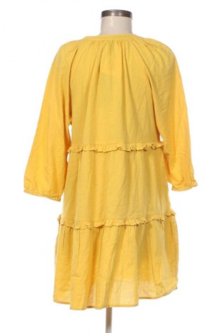 Šaty  Vero Moda, Velikost S, Barva Žlutá, Cena  494,00 Kč
