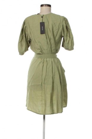 Kleid Vero Moda, Größe M, Farbe Grün, Preis 15,98 €