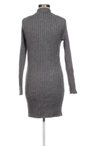 Šaty  Vero Moda, Veľkosť M, Farba Sivá, Cena  9,95 €