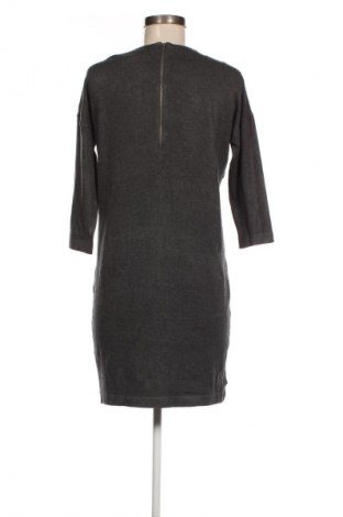 Kleid Vero Moda, Größe L, Farbe Grau, Preis 8,99 €