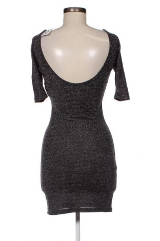 Kleid Vero Moda, Größe XS, Farbe Mehrfarbig, Preis € 4,99