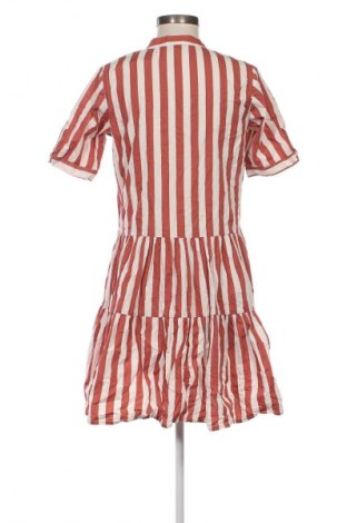 Kleid Vero Moda, Größe S, Farbe Mehrfarbig, Preis 10,33 €