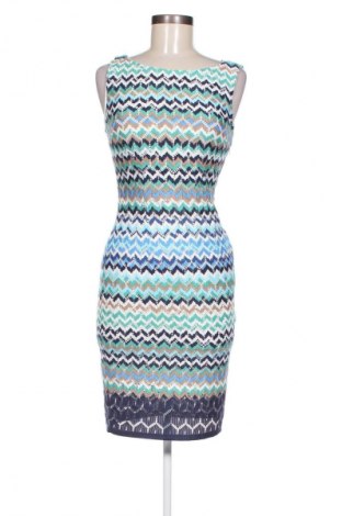 Kleid Xara, Größe M, Farbe Mehrfarbig, Preis 12,23 €