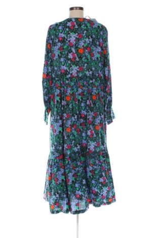 Kleid Y.A.S, Größe L, Farbe Mehrfarbig, Preis € 53,01